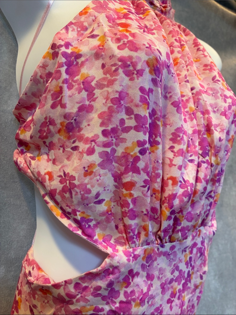 Astr “Ambretta” Pink Purple Floral Halter Midi Dress - Picture 3 of 12